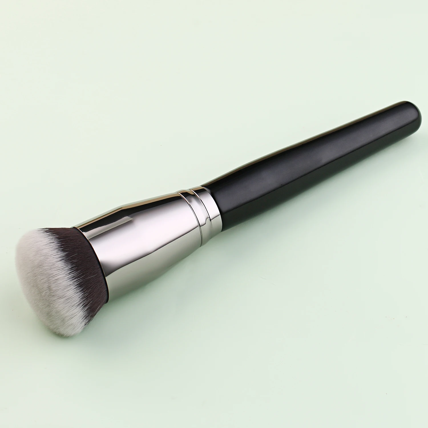 Preto fundação compõem escova  - Beauty Queen Makeup avaliação e preço